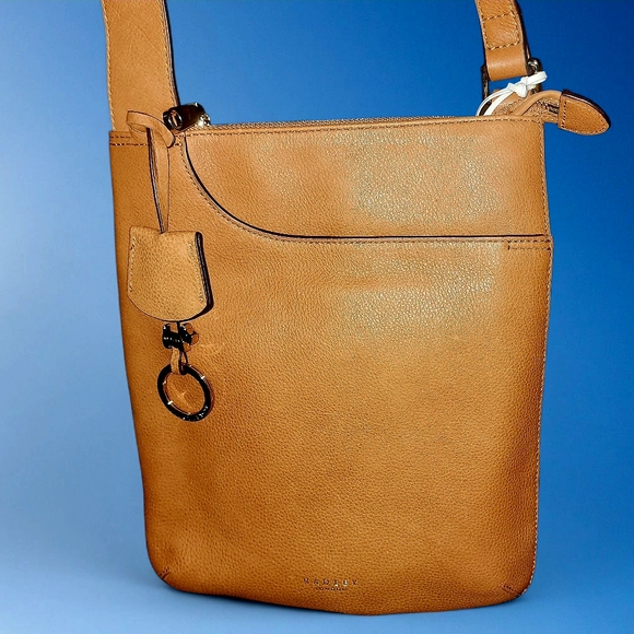 RADLEY LONDON Handbags - RADLEY LONDON Medium Ziptop Cross Body
